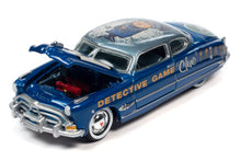 1951 Hudson Hornet with Poker Chip / Vintage Clue (Mrs. Peacock & Conservatory & Candlestick)