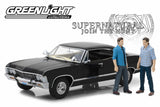 1:18 - Supernatural / 1967 Chevrolet Impala Sport Sedan with Sam and Dean Figures