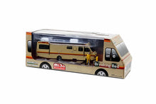 Breaking Bad Diorama with 2 figures