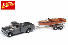 1965 International 1200 Truck with Split-cockpit Wood Boat