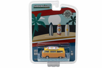 1971 Volkswagen Type 2 (T2B) Van‏ with Surf Boards