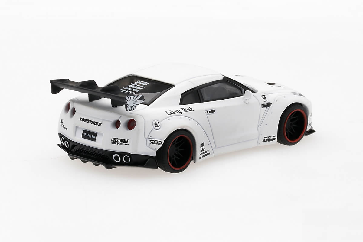 #9 - Liberty Walk Nissan GT-R R35 (RHD / UK Release)