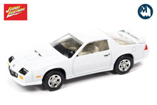 1991 Chevrolet Camaro Z28 1LE (Artic White)