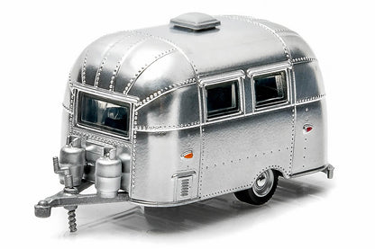1967 Chevy Impala Sport Sedan / Airstream 16’ Bambi
