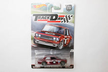 Hot Wheels Car Culture 2016 Mix 4 Track Day / #5 - Datsun Bluebird 510