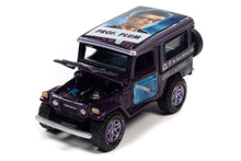 1980 Toyota Land Cruiser with Poker Chip / Modern Clue (Prof. Plum & Study & Dagger)
