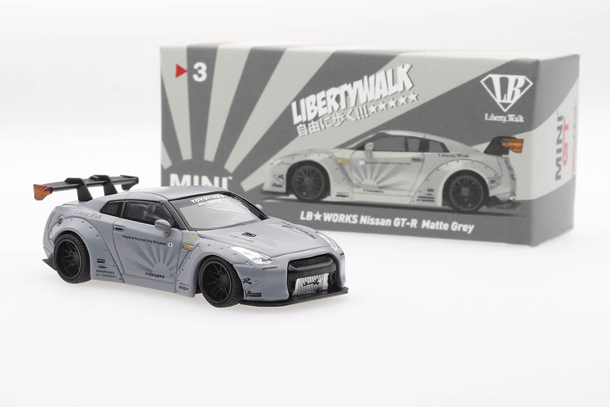 TSM Mini GT 1:64 LB Works Nissan GT-R R35 Liberty Walk