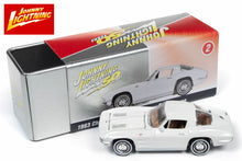 1963 Chevrolet Corvette Split-Window Coupe (Ermine White)