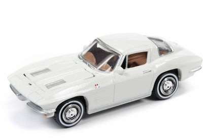 1963 Chevrolet Corvette Split-Window Coupe (Ermine White)