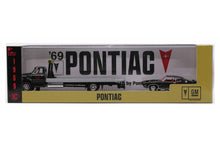 1970 GMC 550 Truck / 1969 Pontiac GTO