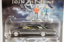 Supernatural / 1967 Chevrolet Impala Sport Sedan with Sam & Dean Figures