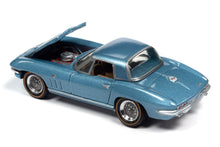 1965 Chevrolet Corvette Hardtop (Mist Blue)