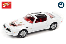 1977 Pontiac Firebird Trans Am (Cameo White)