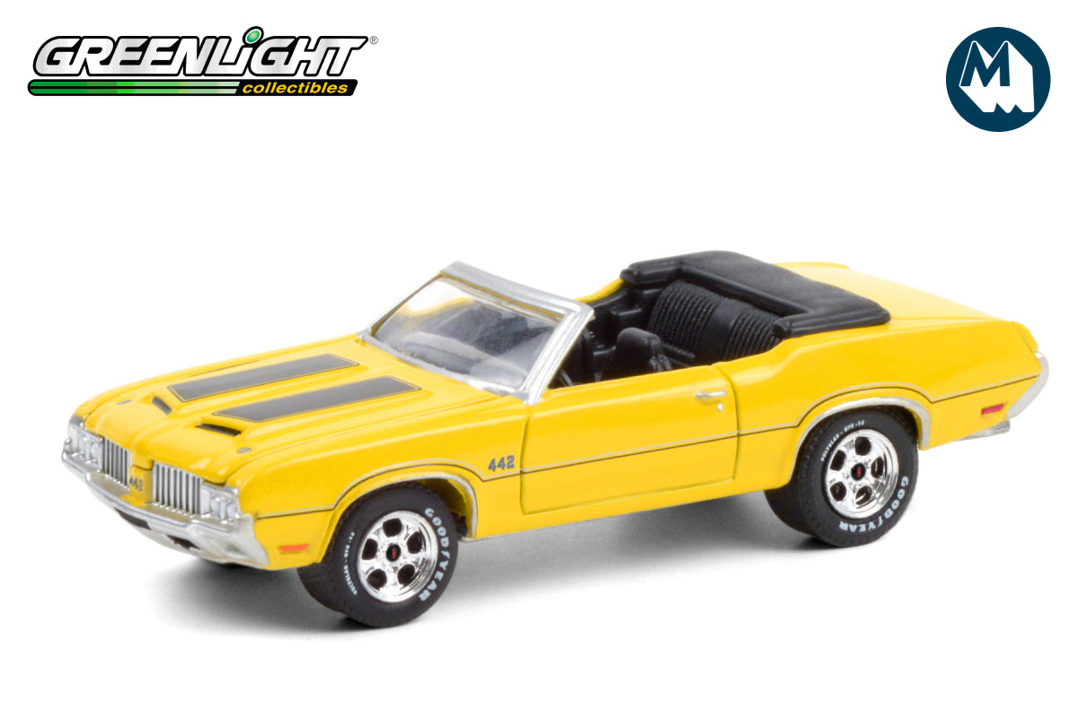 1970 Oldsmobile 442 Convertible - Sebring Yellow with Black Stripes (Lot #743)