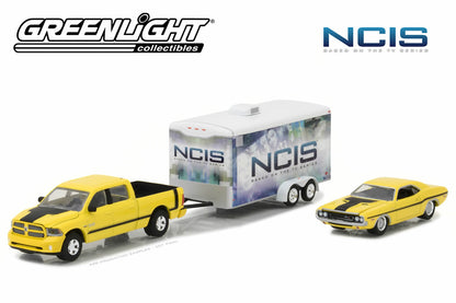 NCIS (2003-Current TV Series) - 2015 Ram 1500 / 1970 Dodge Challenger R/T / Enclosed Car Hauler