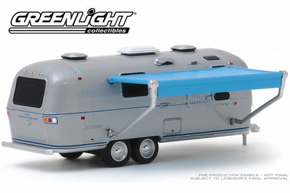 1971 Airstream Double-Axle Land Yacht Safari with Awning
