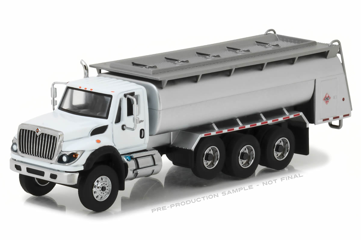 2017 International WorkStar Tanker Truck