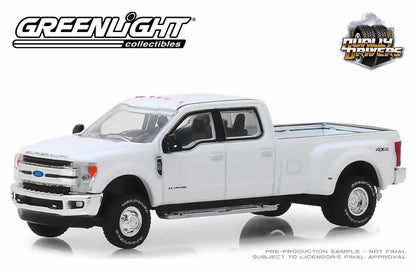 2018 Ford F-350 Lariat (Oxford White)