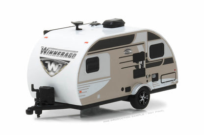 2016 Winnebago Winnie Drop - Champagne