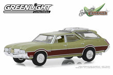1971 Oldsmobile Vista Cruiser (Palm Green Metallic with Woodgrain)