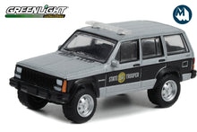 1995 Jeep Cherokee / North Carolina Highway Patrol State Trooper
