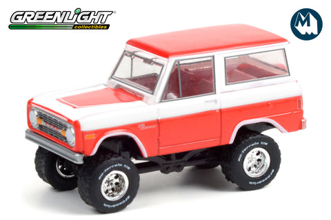1977 Ford Bronco Custom (Lot #847) - Red and White