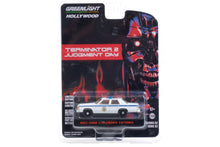 Terminator 2: Judgment Day / 1983 Ford LTD Crown Victoria Police