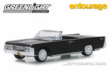 Entourage / 1965 Lincoln Continental Convertible