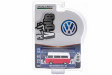 1968 Volkswagen Type 2 Bus – Titan Red/Cloud White