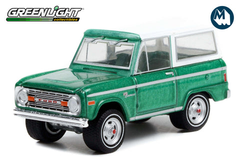 1977 Ford Bronco - Lot #1001.1 - (Jade Glow with Houndstooth Interior)
