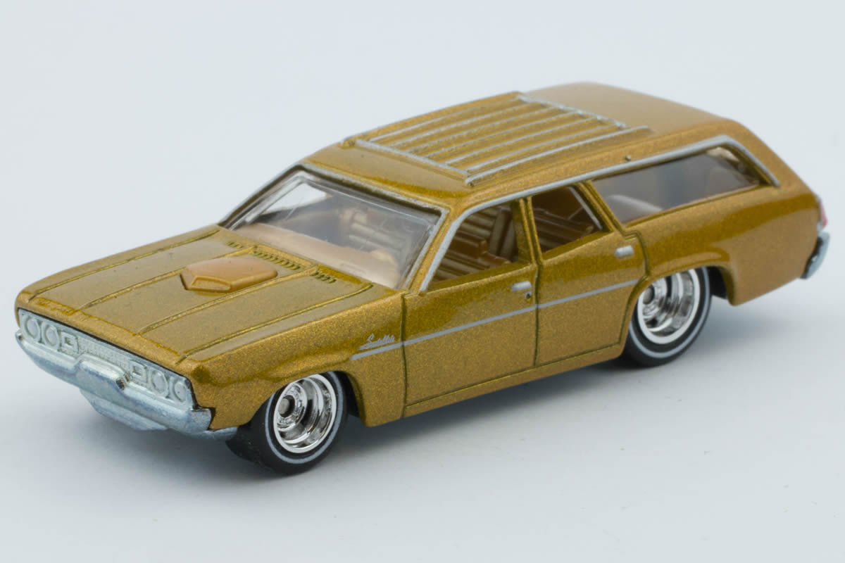 Hot Wheels Retro Entertainment 2013 Mix 4 / Brady Bunch - 1971 Plymouth Satellite