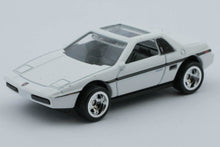 Hot Wheels Retro Entertainment 2013 Mix 3 / Ferris Bueller's Day Off - 1984 Pontiac Fiero