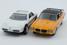Hot Wheels Retro Entertainment 2013 Mix 3 / Ferris Bueller's Day Off - 1984 Pontiac Fiero