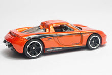 Hot Wheels Porsche Series (2015) #7 - Porsche Carrera GT