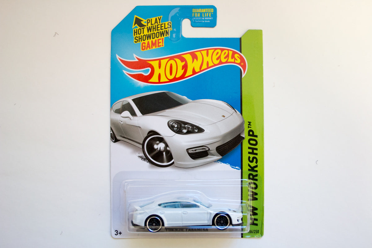 186/250 - Porsche Panamera