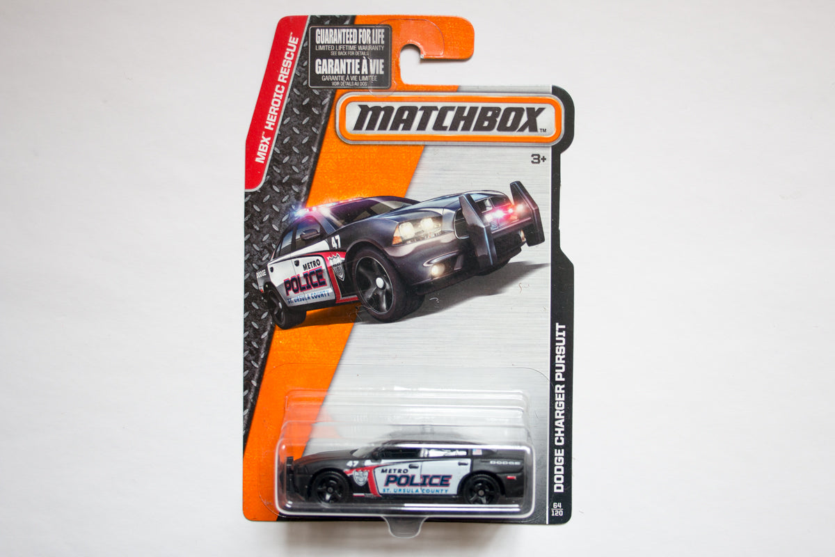 2015 064/125 - Dodge Charger Pursuit