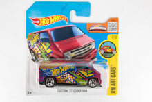 197/250 - Custom '77 Dodge Van