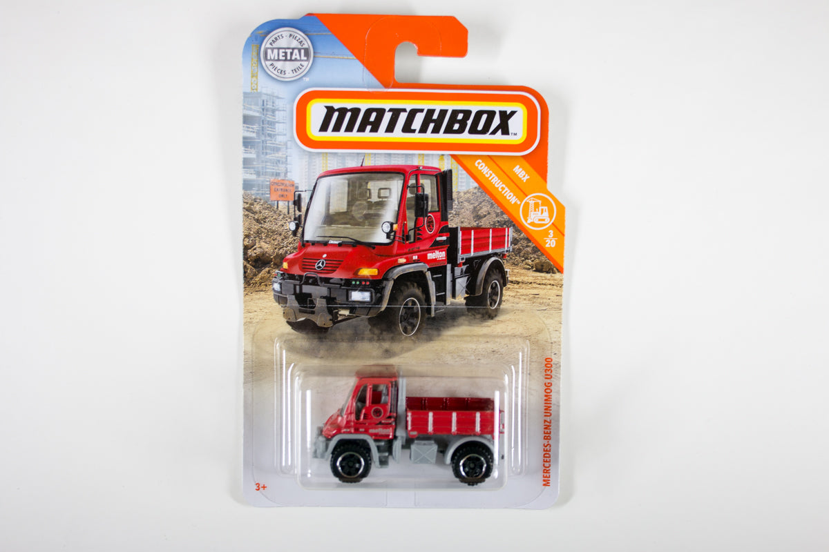 2019 037/100 - Mercedes-Benz Unimog U300