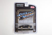 Smokey & the Bandit / 1977 Pontiac Trans Am (Chrome Edition)