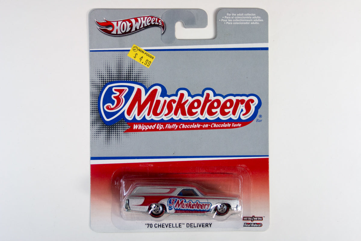 Hot Wheels Pop Culture 2013 Mars - '70 Chevelle Delivery / 3 Musketeers