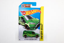 098/250 - Hot Wheels Ford Transit Connect