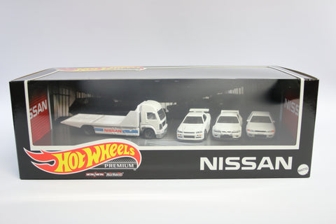 Hot Wheels Premium Collector Set - Nissan
