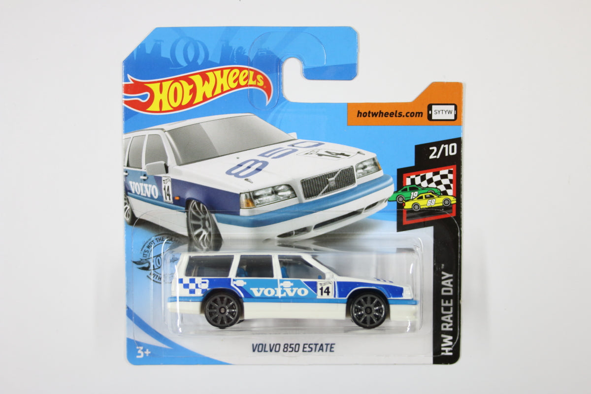 057/250 - Volvo 850 Estate