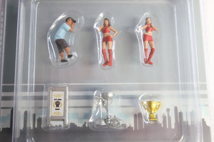 1:64 American Diorama Auto Show Set (AD-38411)