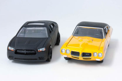 Hot Wheels Fast & Furious 2013 / #8 - 2011 Dodge Charger R/T