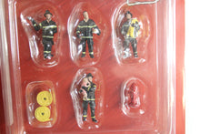 1:64 American Diorama Firefighters Set (AD-76468)