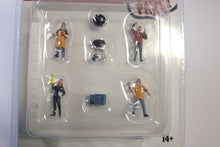 1:64 American Diorama Tailgate Party Set (AD-76470)
