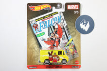 Hot Wheels Pop Culture 2021 Mix 3 Marvel / Combat Medic - Falcon
