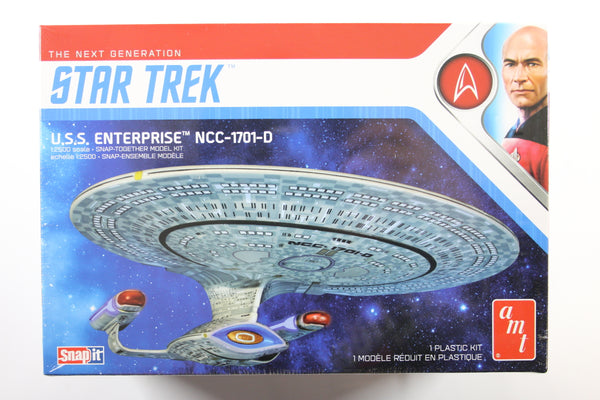1:2500 - Star Trek The Next Generation U.S.S Enterprise NCC-1701 