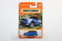 2022 002/102 - 2011 Mini Countryman
